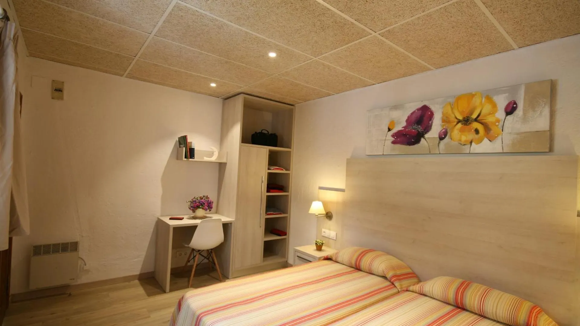 מלון רוזס Ciudad De Vacaciones Cala Montjoi אתר נופש